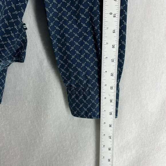 Nautica Button Down Shirt Mens Large Navy Blue Cross Pattern Pockets Long Sleeve - Picture 5 of 12